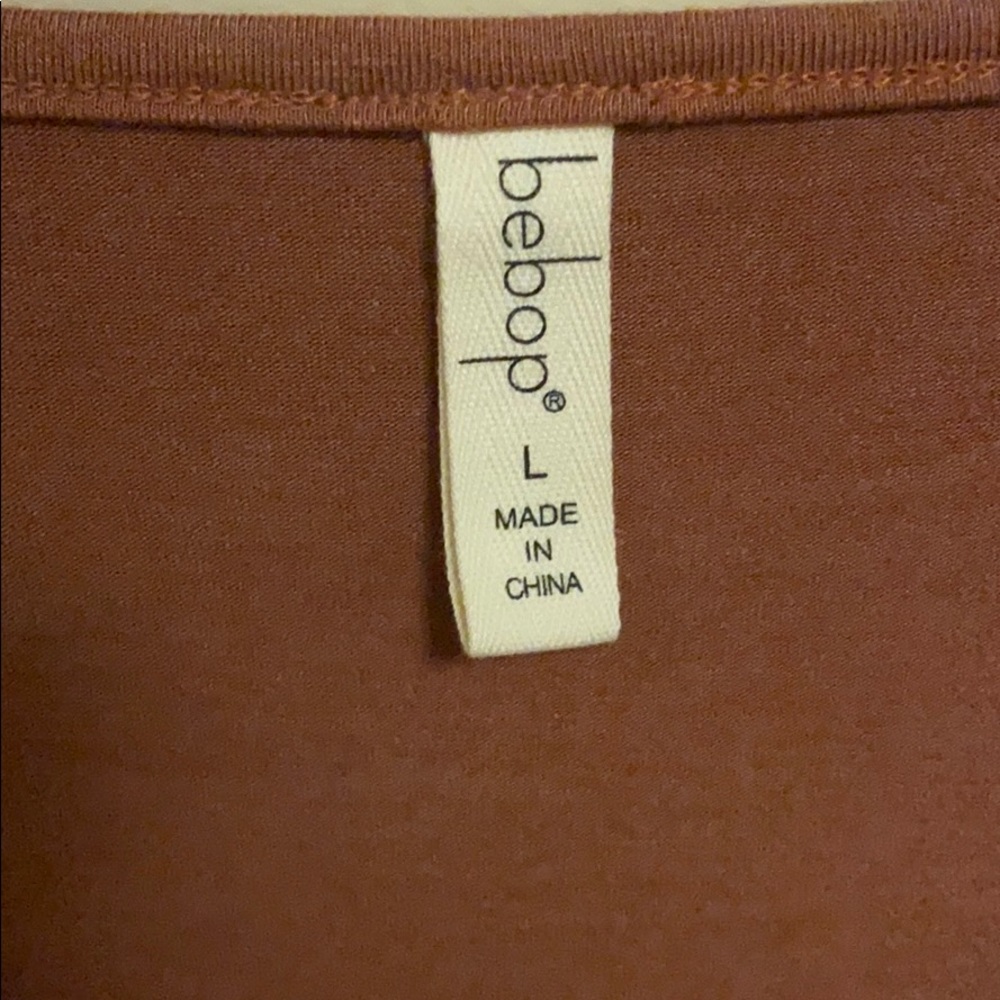 Dress - Picture 2 of 4